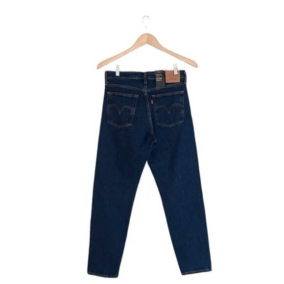 NWT Levi’s Premium Wedgie Icon Jeans High Rise Tapered Leg Denim Aritzia Sz 28 - Picture 3 of 14